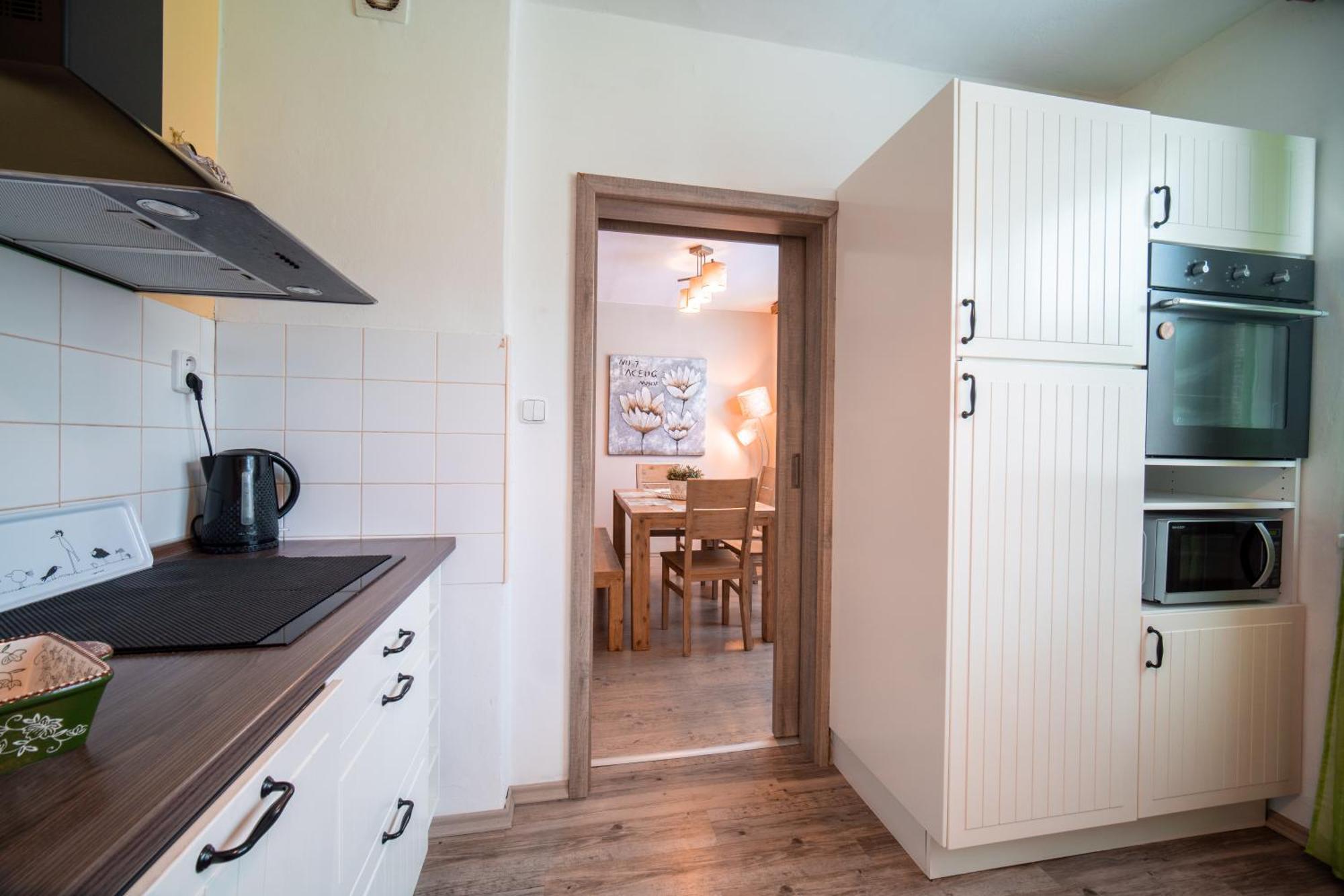 Apartman โลชนา นาดเด เดสเนา ภายนอก รูปภาพ