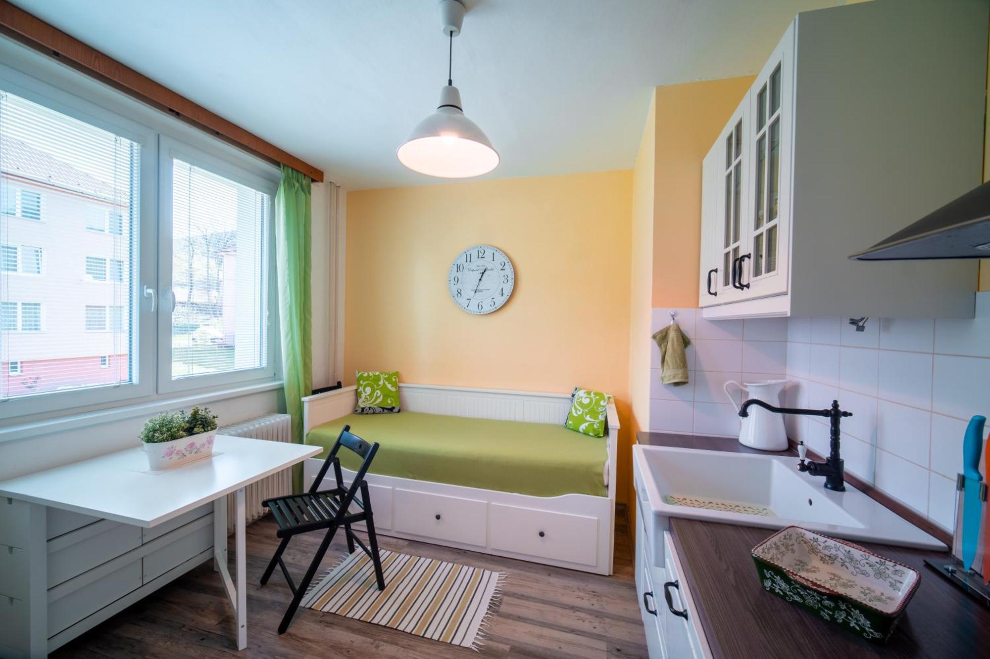 Apartman โลชนา นาดเด เดสเนา ภายนอก รูปภาพ